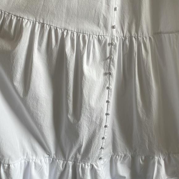 Beautiful White Maxi Dress - Picture 3 of 6